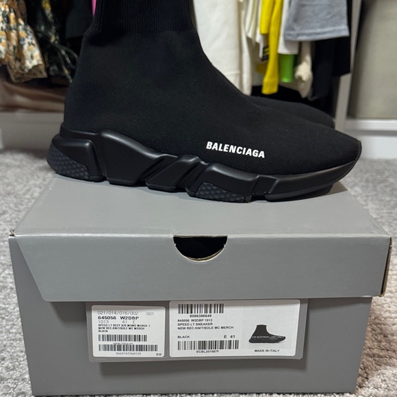 Like New Balenciaga Speed Trainers - Picture 1 of 5